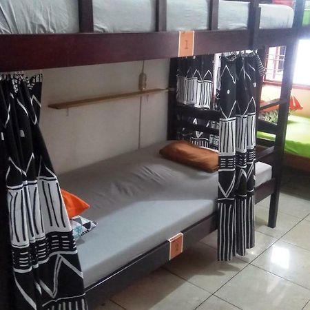 Pinisi Backpacker Hostel Bandung Exterior photo