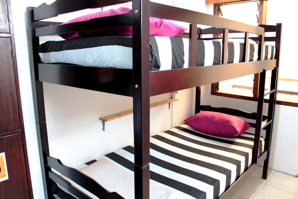 Pinisi Backpacker Hostel Bandung Room photo