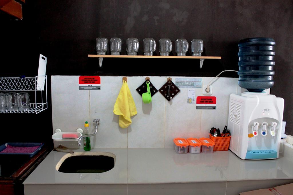 Pinisi Backpacker Hostel Bandung Exterior photo